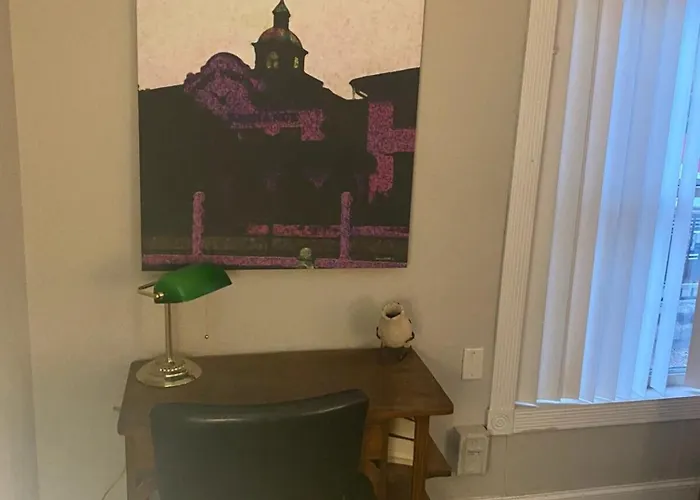 Cozy In Downtown Appartement